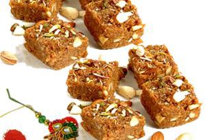 rakhi-with-sweets