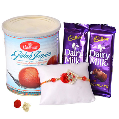 Give Your Brother a Sweet Delight by sending him Rakhi with Luscious Sweets