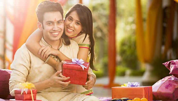 Raksha Bandhan Home Decoration: Make Your Home Festive Ready with These Tips & Tricks!!