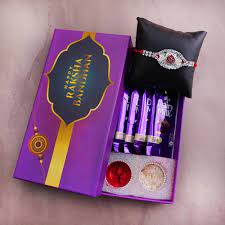 Rakhi with chocolates in the signature box