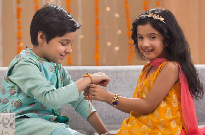Raksha Bandhan gifts for different age brothers