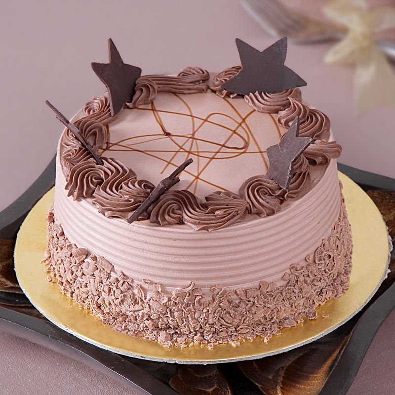 Star Chocolate Cake for Celebration