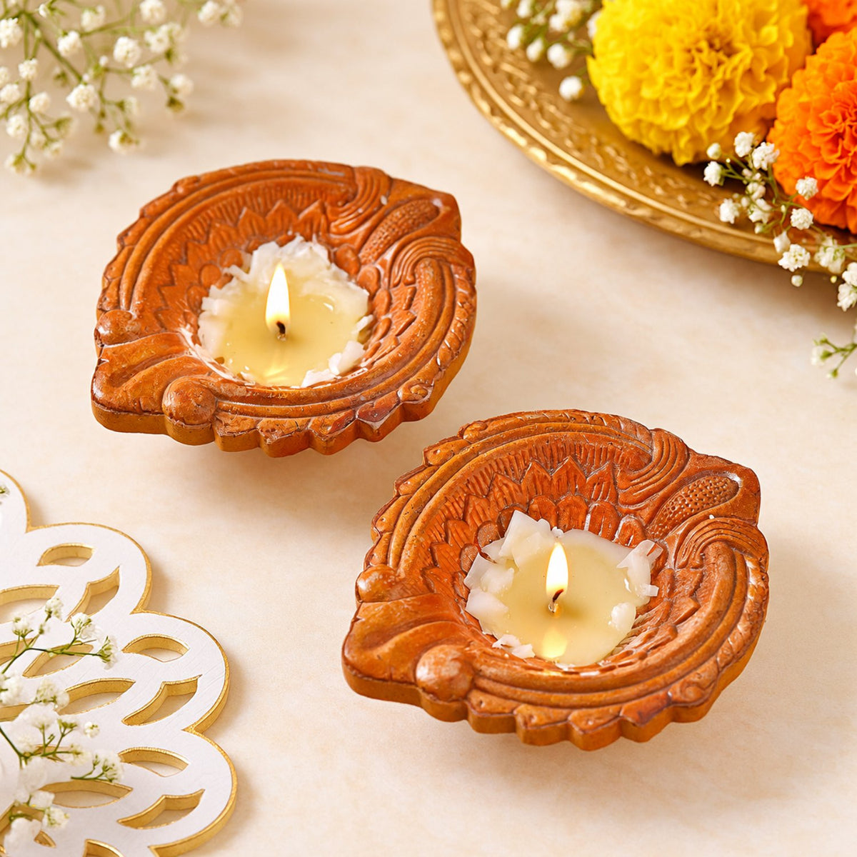 Lindt Lindor Duo with Crunchy Bhakarwadi Diwali Gift