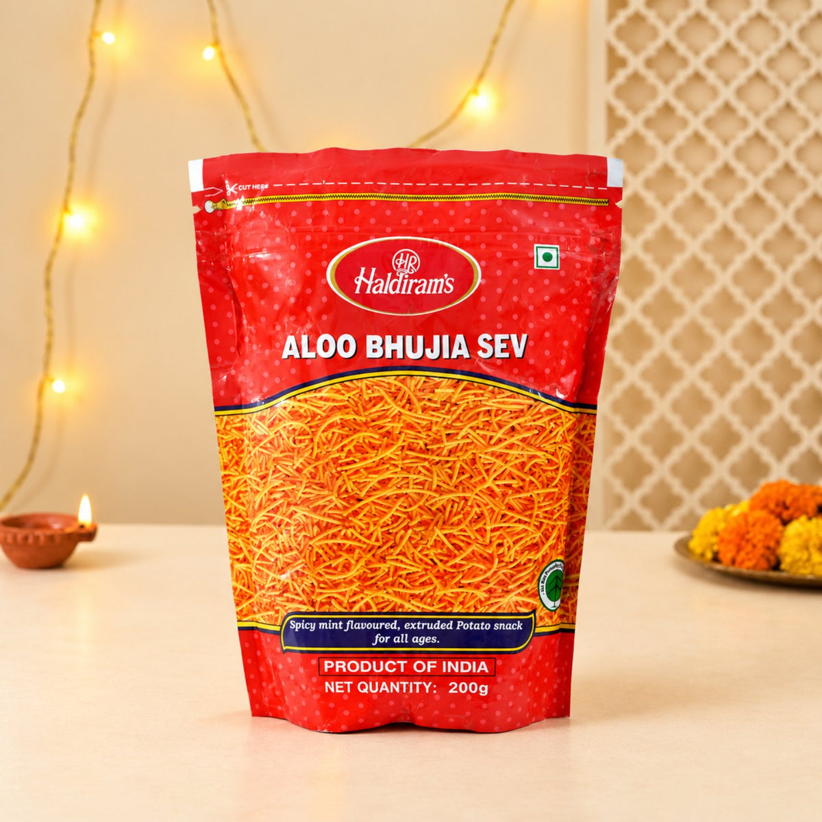 Soan Papdi with  Aloo Bhujia Diwali Gift Hamper
