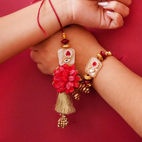 Send Traditional Golden Bhiaya Bhabhi Rakhi Online