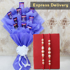 The Love Laden Bouquet - Rakhi With Flowers