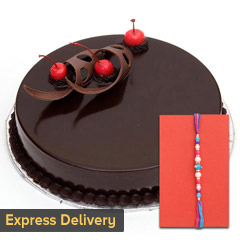 Delectable cake with Rakhi - Rakhi With Cake
