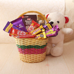 A Loving Basket for Sis - Rakhi Gifts For Married Sisters
