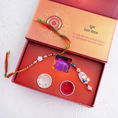 Bhaiya Bhabhi Rakhi N Dairy Milk Silk in Signature Box - Silver Rakhi Online