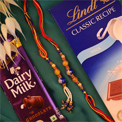 Rakhi Season Family Wishes Rakhi to USA - Rakhi and Chocolates to USA